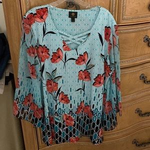 Women’s Blouse